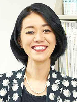 中室牧子氏