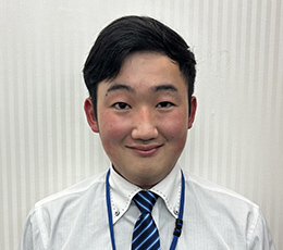 八尾 先生