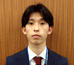 栗山 先生