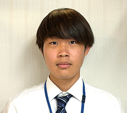 伊賀 先生
