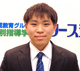 岡田 先生