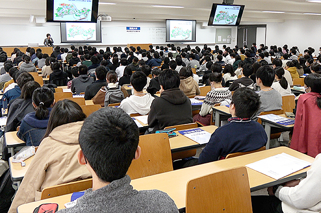 答練会中に行われた関西大学での入試説明会